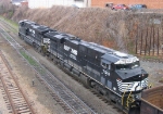 NS 7510 trails another ES40DC unit on an NS train